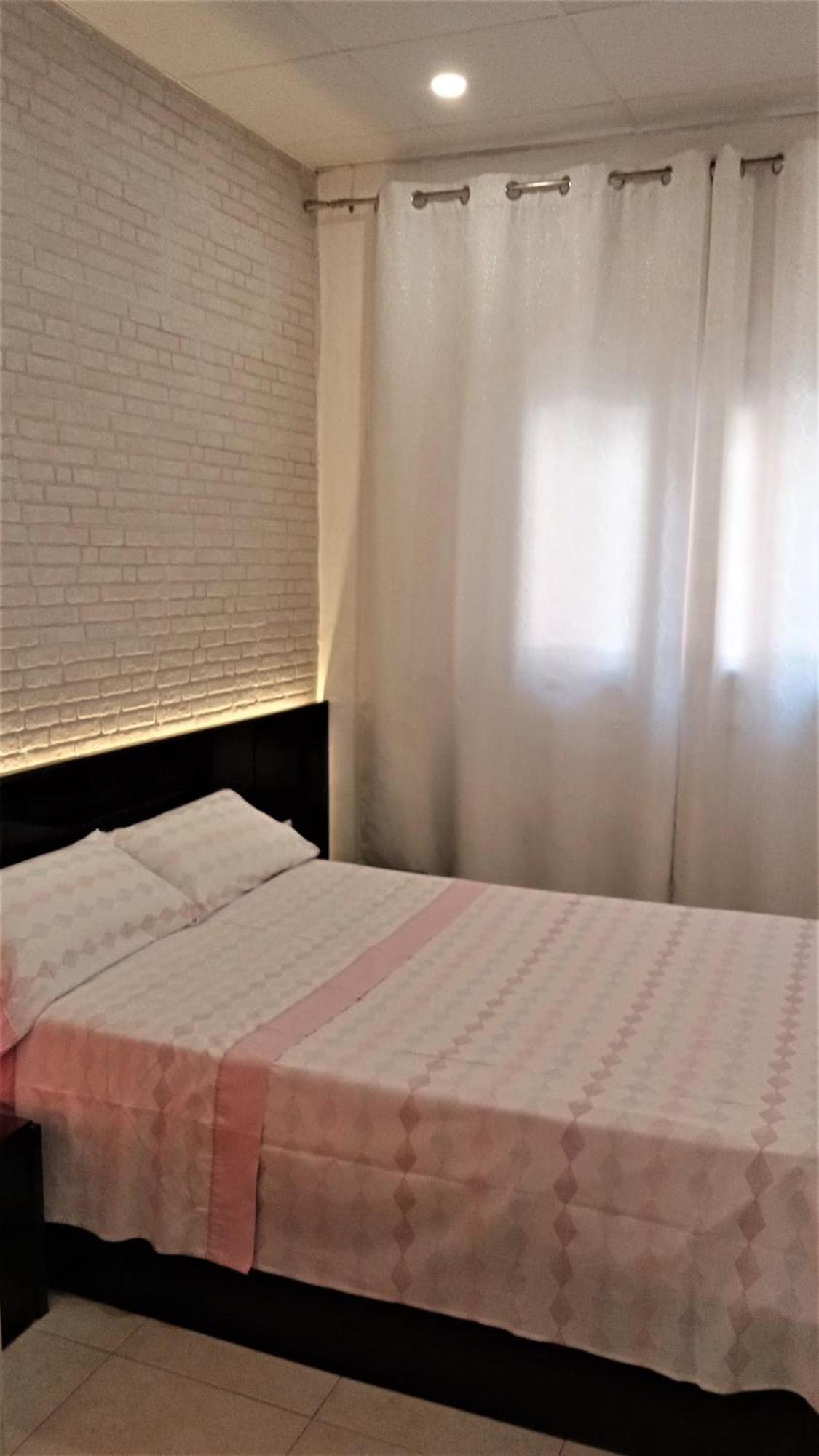 Appartement Encantador Estudio à Calella Extérieur photo